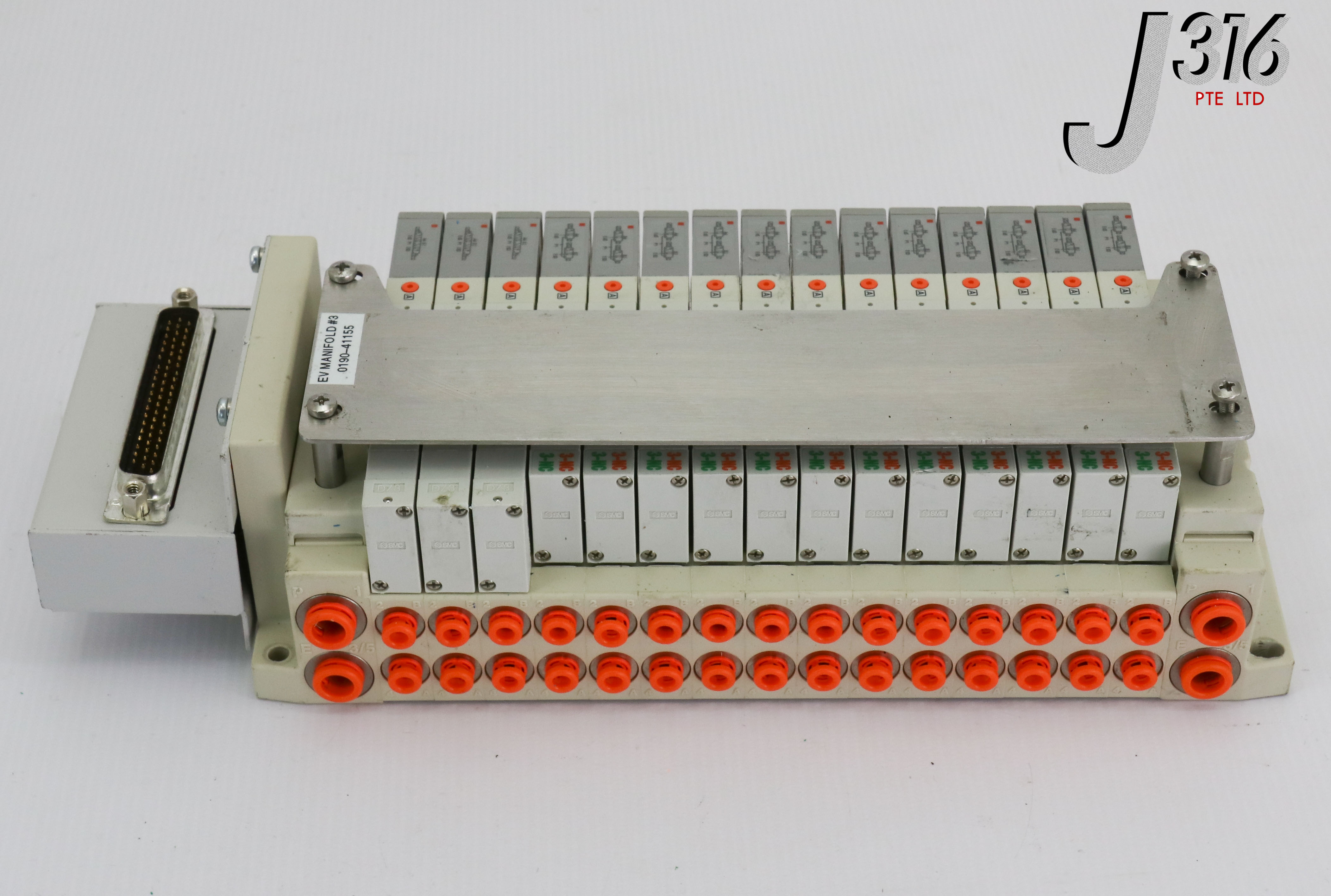 Smc Slots Pneumatic Manifold W X Solenoid Valve Amat